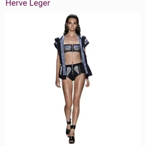 HERVE LEGER HOODED VEST - Picture 1 of 10