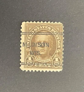Madison, Wisconsin DLE Precancel - ½ cent Hale - U.S. #653 - WI - Picture 1 of 2