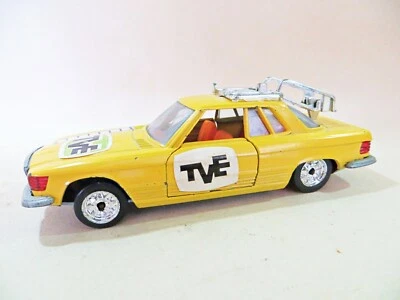 GUISVAL 'MERCEDES 350SL TVE'. 1:37. AMARILLO. ESPAÑA. BUENO/ORIGINAL/VINTAGE Foto 1 de 4