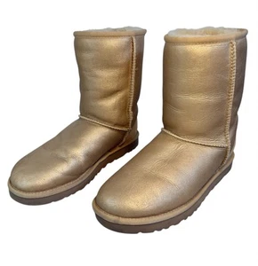 Stivali corti UGG Sherpa foderati in pelle oro F19016G donna taglia 8 - Foto 1 di 13