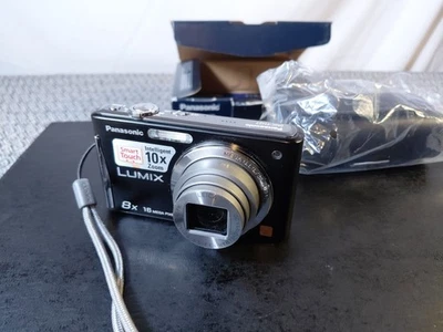 Panasonic Lumix DMC-FH27 16MP Digital Camera – Tested, w/Batterie & Case - Image 1 of 4