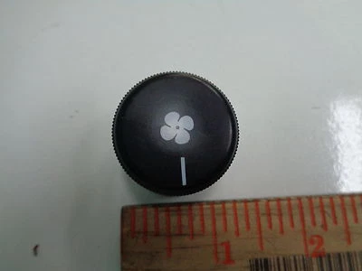 BOTÃO PORSCHE 911 PARA INTERRUPTOR DE VENTILADOR DE AR CONDICIONADO NOVO 86-89 GENUÍNO PORSCHE - Imagem 1 de 4