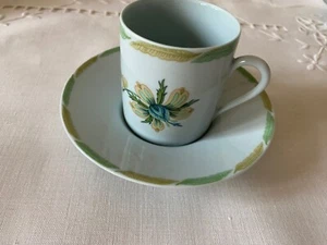 Raynaud Limoges France Tasse à Café en Porcelaine/ Celadon Modèle " fleurs " - Imagen 1 de 12