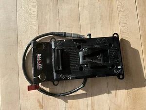 Shape V Lock To Canon Style Lemo Power Connector For Canon C300 Mk2 , - Picture 1 of 2