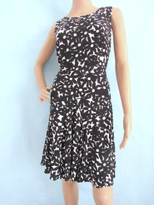 DIANE VON FURSTENBERG Size 8 White & Black Floral Sleeveless Fit & Flare Dress - Picture 1 of 10