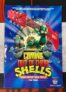 TMNT Coming Out Of Their Shells Tour Program Book - Pizza Hut 1990-1991 - SIGNED - Picture 1 of 9