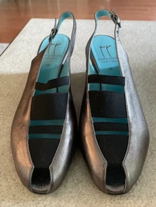 NEU Thierry Rabotin Pewter Leder Keilabsatz Peeptoe Schuhe Gr. 38 US 7,5 - Bild 1 von 6