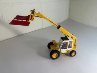 Vintage Britains 9814 JCB Loadall 520.4 Die Cast Farm Tractor Telehandler 1:32 - Image 1 of 4