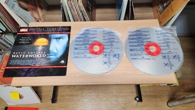 Waterworld dts US laserdisc - Image 1 of 4