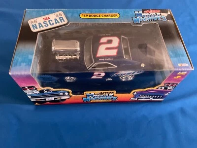 2005 Muscle Machines RUSTY WALLACE 1969 Dodge Hemi Charger R/T NASCAR 1:28 Blue - Image 1 of 4