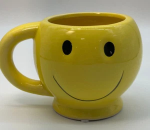 Kaffeebecher gelb Smiley Gesicht Übertopf Tasse Emoji Blumentopf Deko Retro - Bild 1 von 6