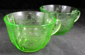 Federal Glass Madrid Verde Grupo de 2 Tazas Vidrio Uranio - Imagen 1 de 4