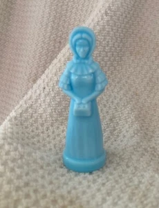Vintage Priscilla Figurine Degenhart Art Glass Light Blue Colonial Girl Lady - Picture 1 of 4