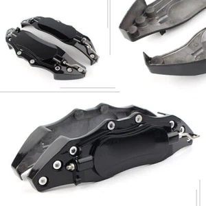 2pz Copri Pinza Freno 3D Metallo Anteriore e Posteriore Grande Auto Nuovo Nero Universale po - Foto 1 di 8