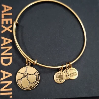 Pulsera Alex and Ani con dije de nieta  Foto 1 de 4