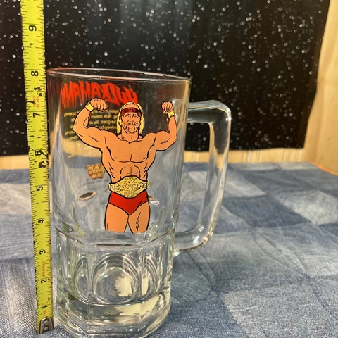 Vintage WWF HULKAMANIA Hulk Hogan Wrestling figure Glass Mug 1985 Titan Sports Cover