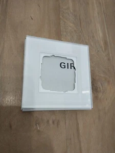 Gira 0211 12 Rahmen 1-Gang Esprit Glas weiß, Gira System 55 - Bild 1 von 6