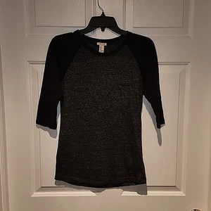 Women's sz S Black Dark Grey 3/4 Sleeved T Shirt by Forever 21 - Picture 1 of 5