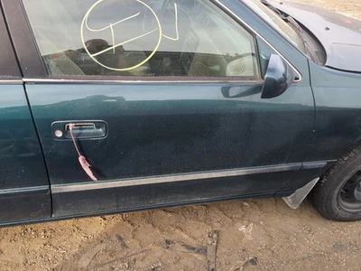 1997-2001 Toyota Camry Passenger Front Door Oem YQ8J5 - Image 1 of 2