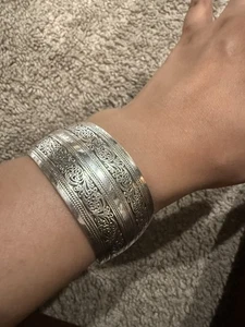Silber Armreif Armband geschnitzt klobig Statement Rüstung kühn Armreif - Bild 1 von 6