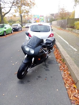 Motorrad Suzuki GSXR 750w 700 € - Bild 1 von 4