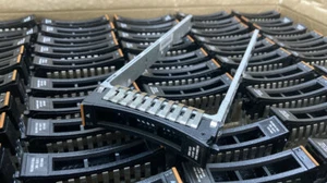 1pcs IBM V3500 V3700 V5000 V7000 Hard Disk Shelf 45W8687 Hard drive bay - Picture 1 of 5