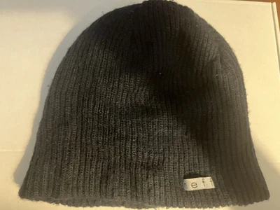 Gorro Neff Daily, tejido acanalado acrílico, talla única para la mayoría, unisex, azul marino; usado Foto 1 de 2