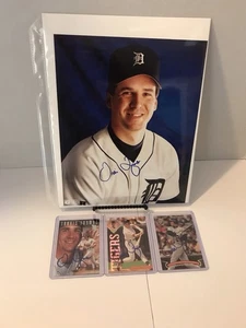 Detroit Tigers Travis Fryman Signed 8x10 Photo,+ 3 Signed Baseball Cards - Picture 1 of 4