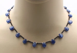 Collier pietre preziose cianite a forma di goccia con zaffiro e perle lungo 44,5 cm - Foto 1 di 2