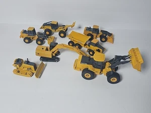 ERTL John Deere/CAT Lot Of 7; Die-Cast Metal Construction Equipment 🔥🔥🔥 - Picture 1 of 6