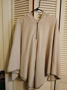 Style Studio Fleece Tan Poncho with Hood, One Size, Never Worn - Picture 1 of 2