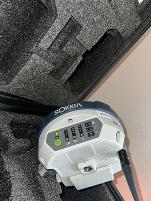 Receptor topográfico Sokkia GRX1 Base o Rover GPS GNSS GLONASS Foto 1 de 4