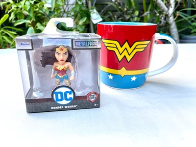 WONDER WOMEN Jada Metalfigs & Wonder Woman MUG - image 1 of 4