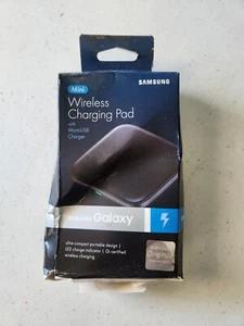 Samsung Wireless Charging Pad with Micro USB Charger - Black - Picture 1 of 2