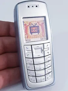 Nokia 3120 Classic (Unlocked) Mobile Phone Immaculate Condition Free Shipping - Picture 1 of 8