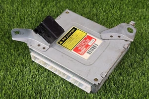 Toyota Land cruiser 1997-2001 ABS VSC skid control module 89540-60130 Oem used - Picture 1 of 12