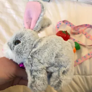 interactive and realistic bunny sounds, walking, ear wiggling, and twitching kid - Picture 1 of 11