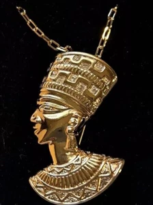 Beauty Of The Nile Pendant/Pin Goldtone Includes Necklace  Avon 1995 Vintage New - Picture 1 of 6