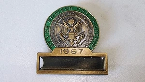 Vintage 1967 USGA Senior Amateur Championship Golf Badge Pin - Picture 1 of 4