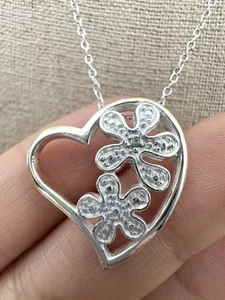 925 Sterling Silver Genuine Diamond Floral Pendant Necklace 18” - Picture 1 of 8