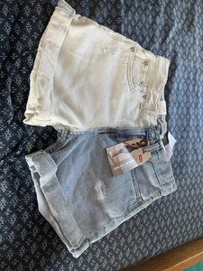 Levi’s Jeans Shorts Girls Size 12 - Picture 1 of 1