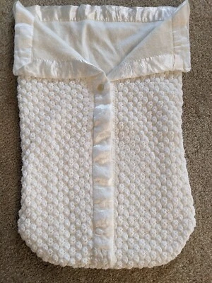 Nuevo Banderín Vintage Hecho en Unión Infantil Bebé Invierno Blanco Cremallera Bordes Satinados EE. UU. Foto 1 de 4