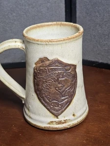 1984 Minnesota RenFest White Stoneware Tankard Applied Unicorn Medallion - Picture 1 of 6