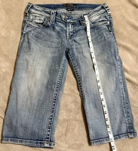 Silver Jeans Größe 29 Damen Blau Denim 5-Pocket Design Tuesday Bermuda Capri - Bild 1 von 7