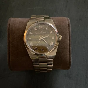 Michael Kors MK3559 Analog Watch - Picture 1 of 10