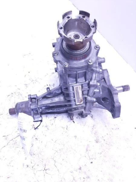  07 08 09 10 SATURN OUTLOOK Transfer Case AWD 6 SPEED 3.6L Engine 24264331 - Image 1 of 4