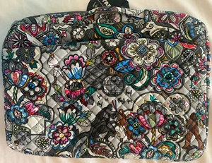 Vera Bradley Star Wars Far, Far Away Laptop Organizer Carrying Case Protector - Picture 1 of 4