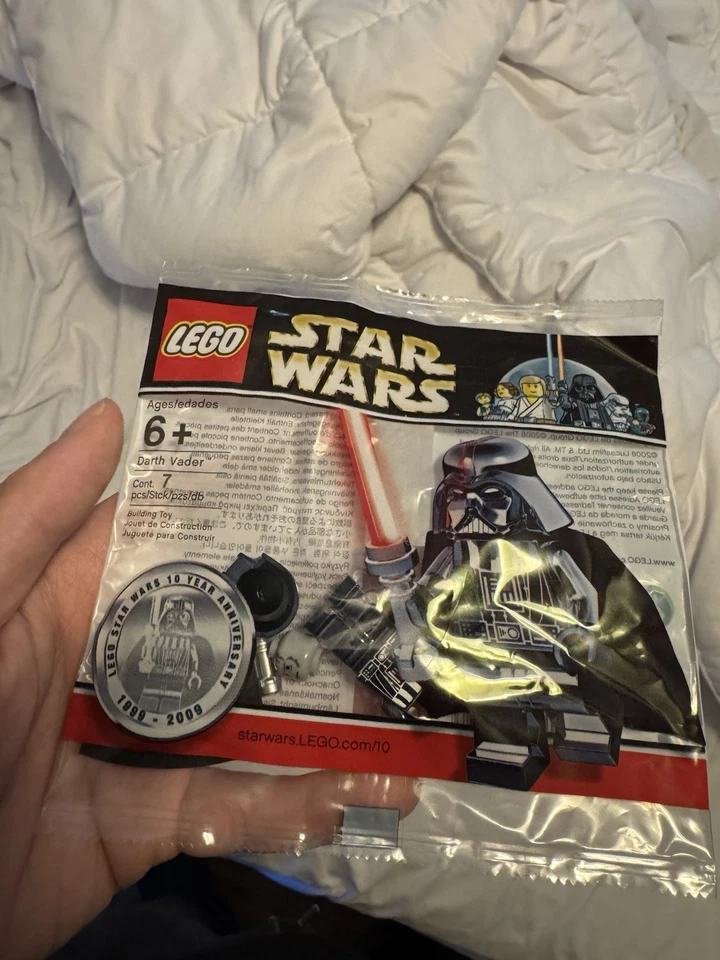 SEALED Lego Star Wars Chrome Darth Vader SUPER RARE Minifigure - Image 1 of 1