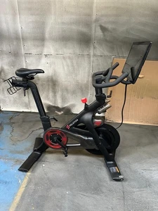 Peloton PL-21 Indoor Exercise Bike, VGC, 3rd Generation Black One Owner - Picture 1 of 13