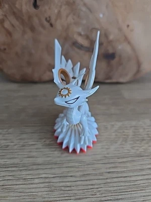 Skylanders Trap Team Spotlight Light Element Dragon Super Rare Tested - Photo 1/4